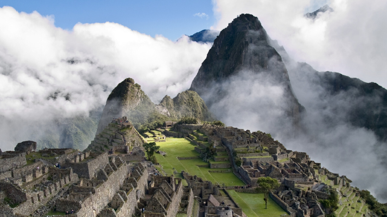 Backdrop for Lost Worlds: The Story of Archaeology