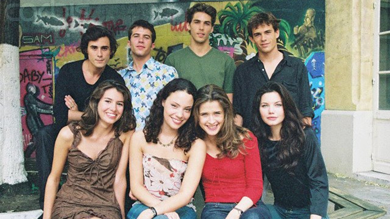 Backdrop for La Vie devant nous