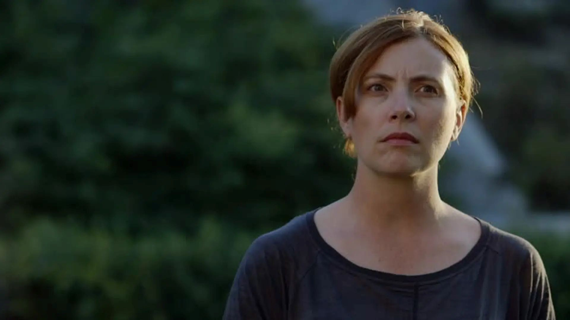 Backdrop for When It Rings