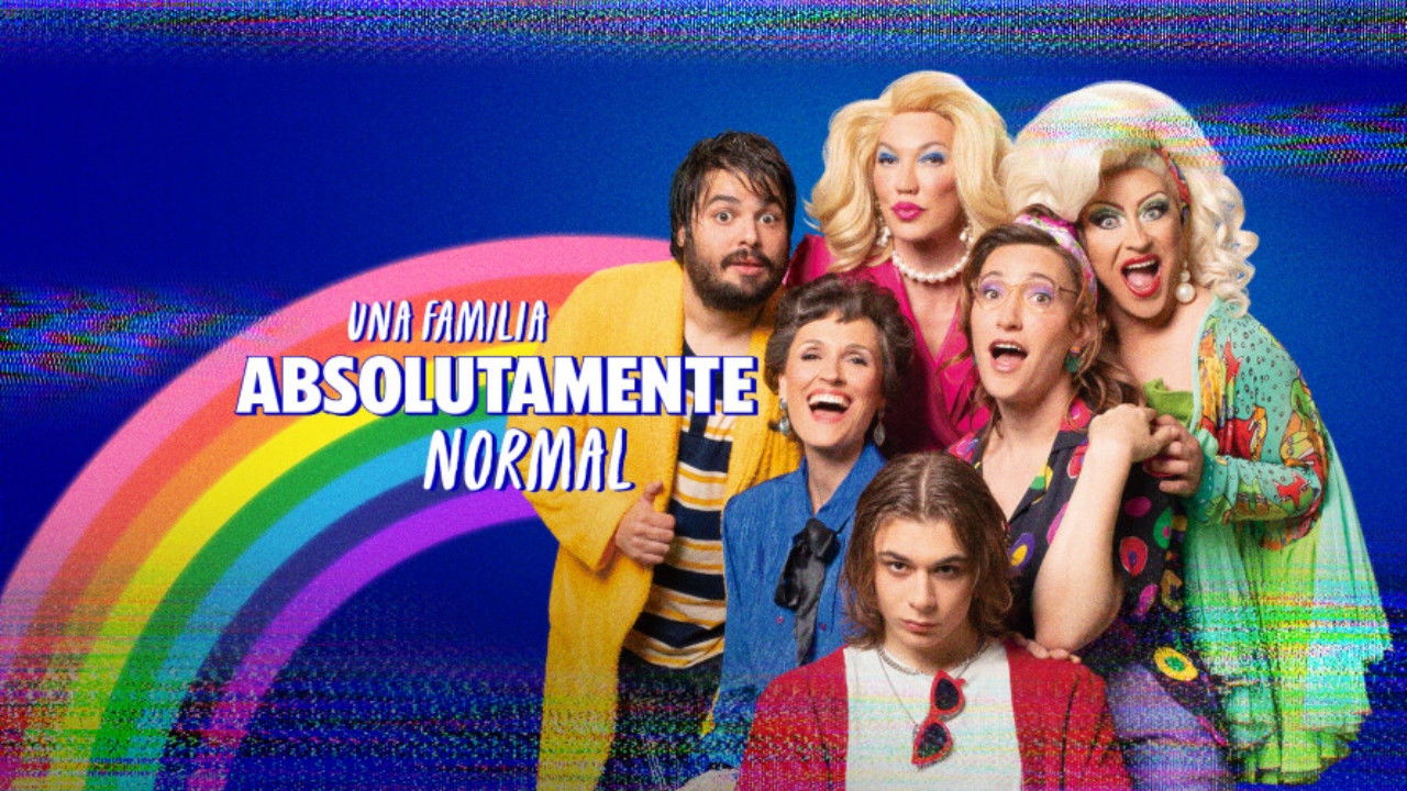 Backdrop for Una familia absolutamente normal