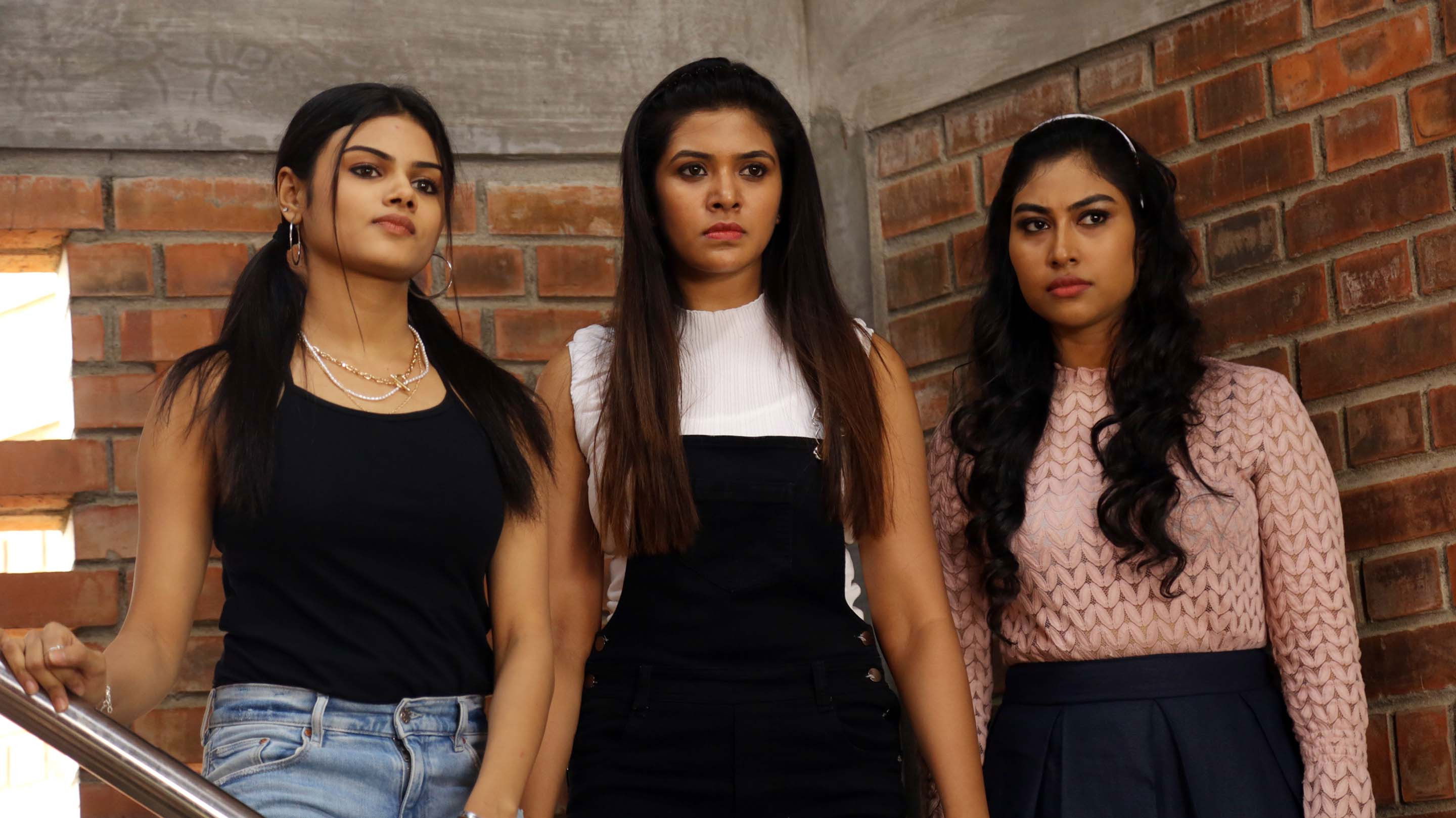 Backdrop for Ra Ra Sarasukku Ra Ra