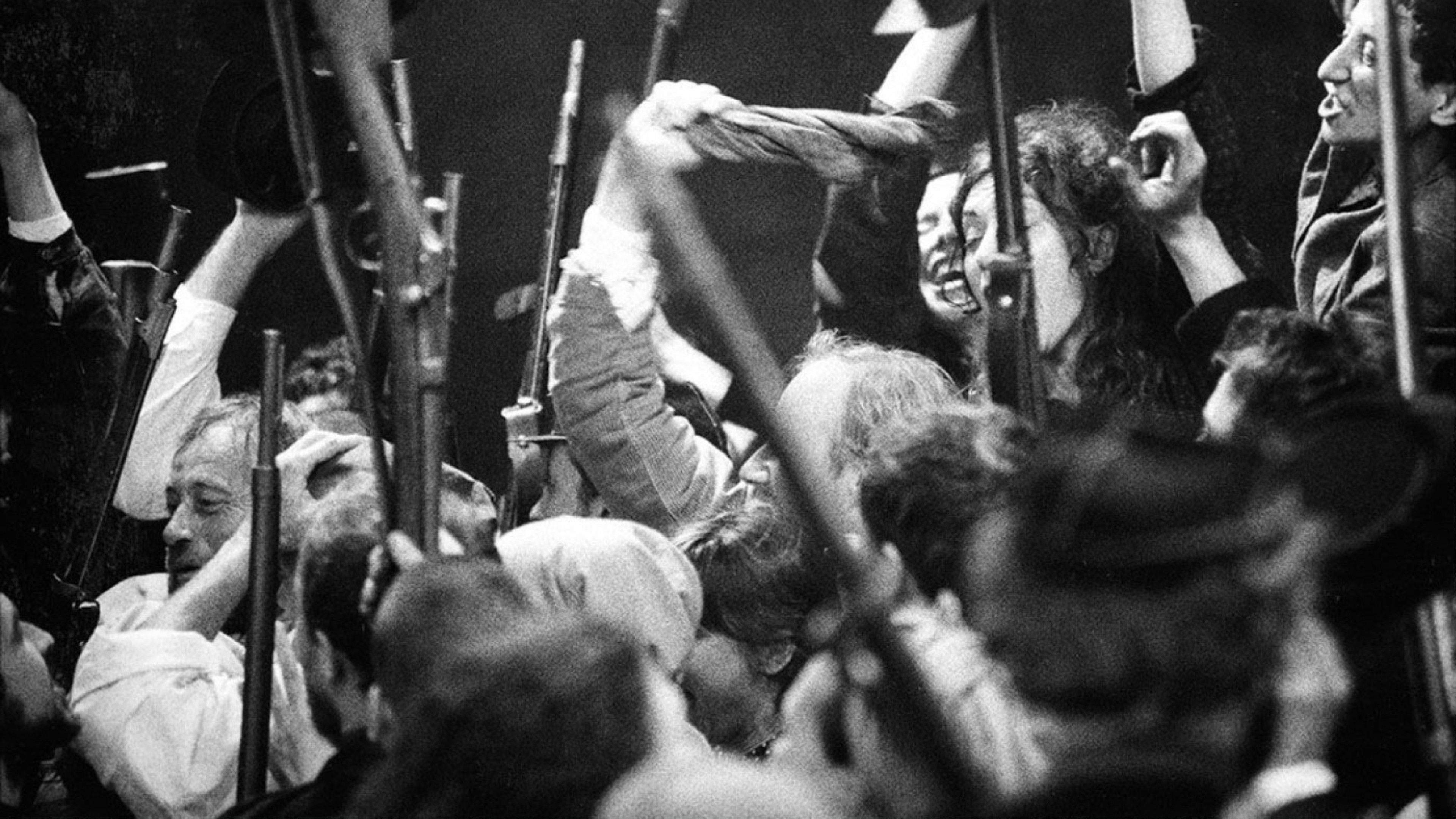 Backdrop for La Commune (Paris, 1871)