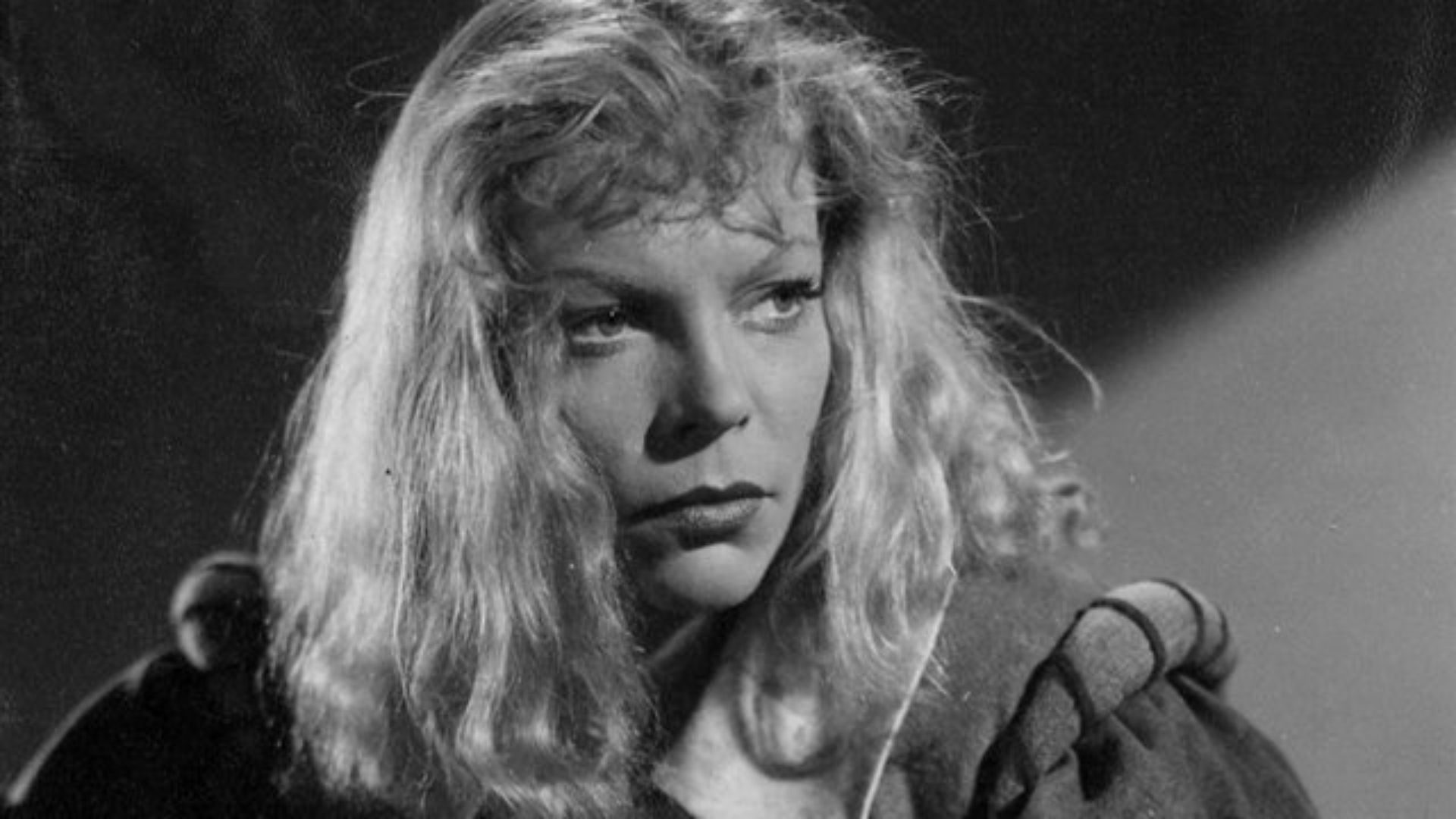 Backdrop for Das Mädchen Christine