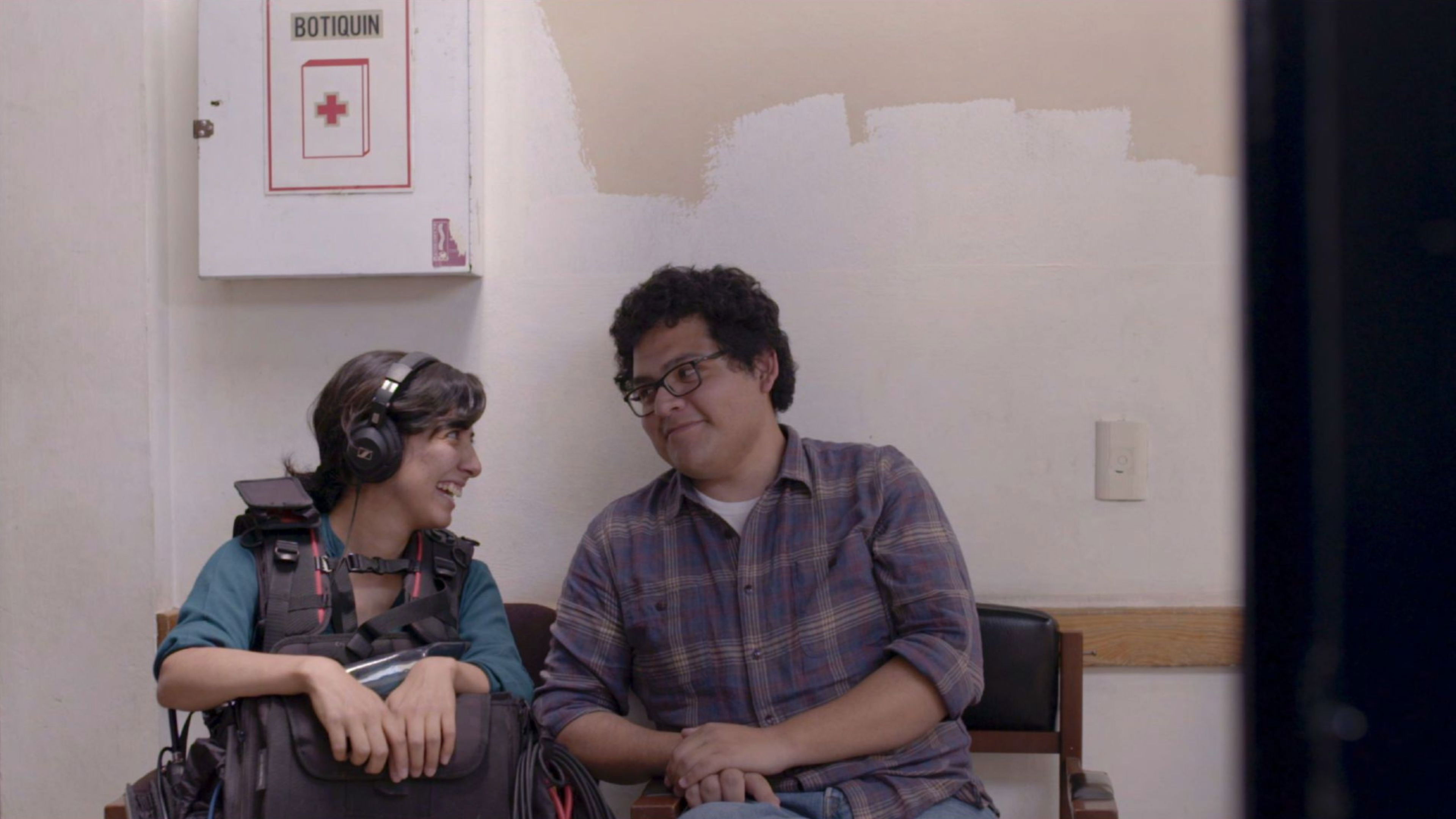 Backdrop for Algo que hacer mientras decidíamos que hacer