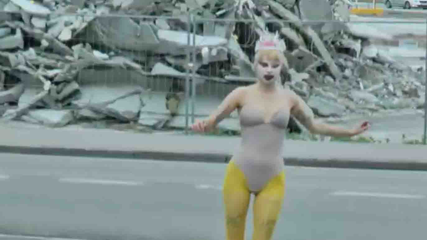 Backdrop for My love for Mink Mona