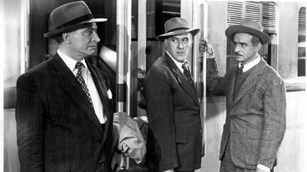 Backdrop for La campana nueva