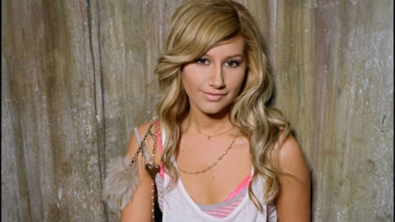 Backdrop for There's Something About Ashley: The Story of Headstrong