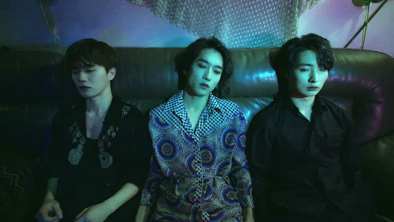 Backdrop for The Four Vampires