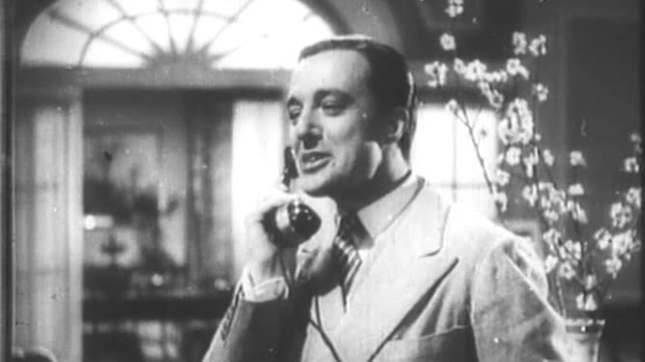 Backdrop for Red Roses