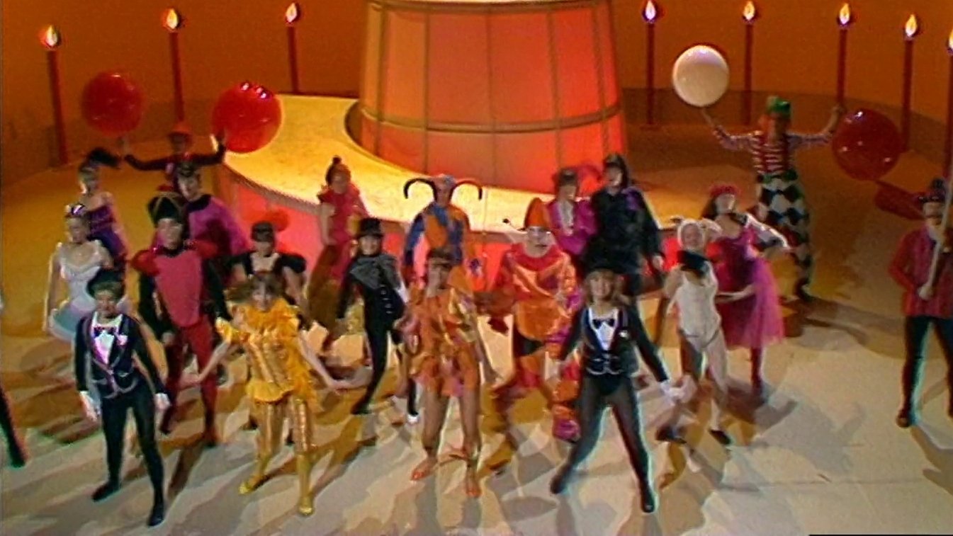 Backdrop for To Povel