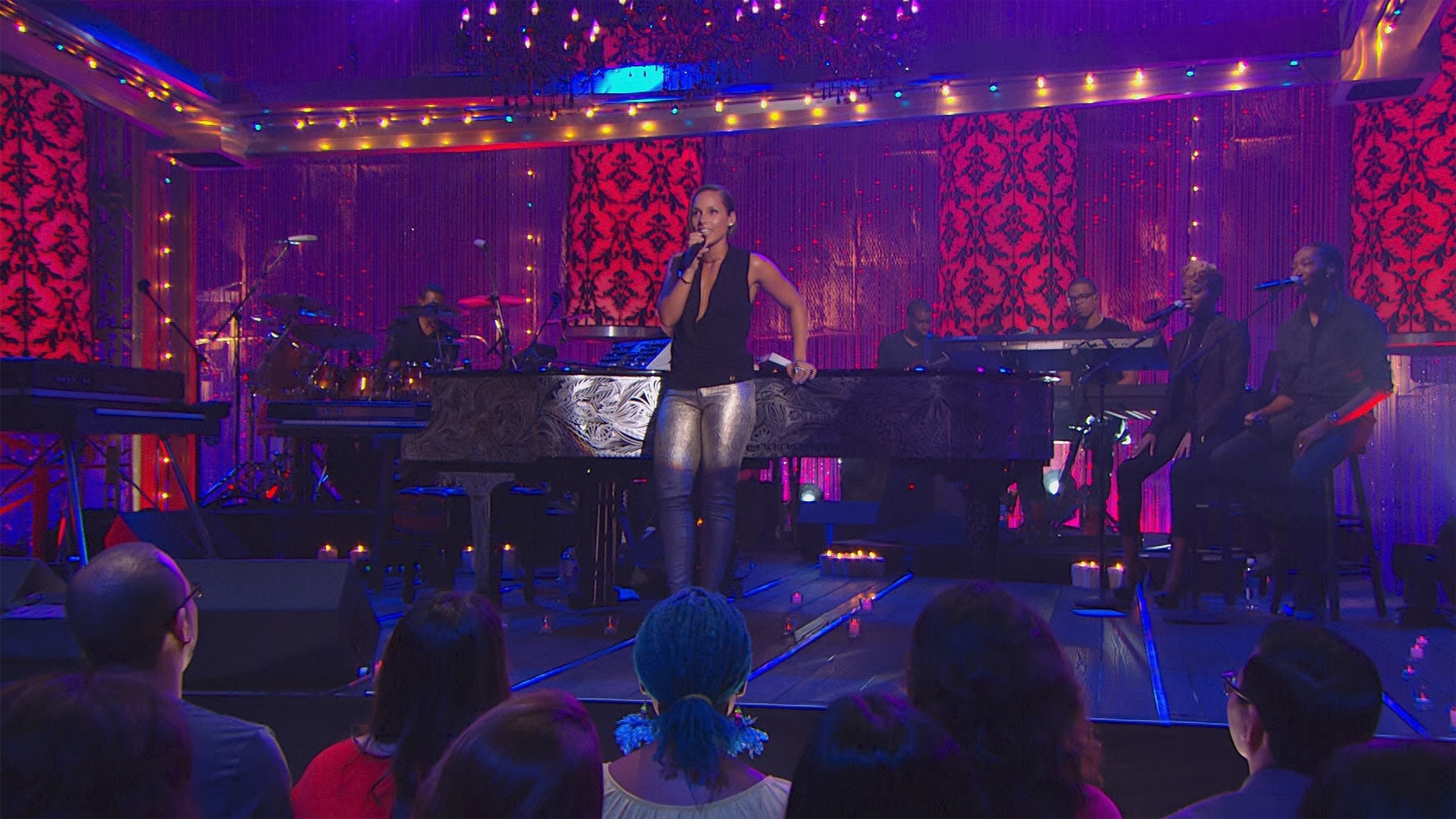 Backdrop for Alicia Keys - VH1 Storytellers