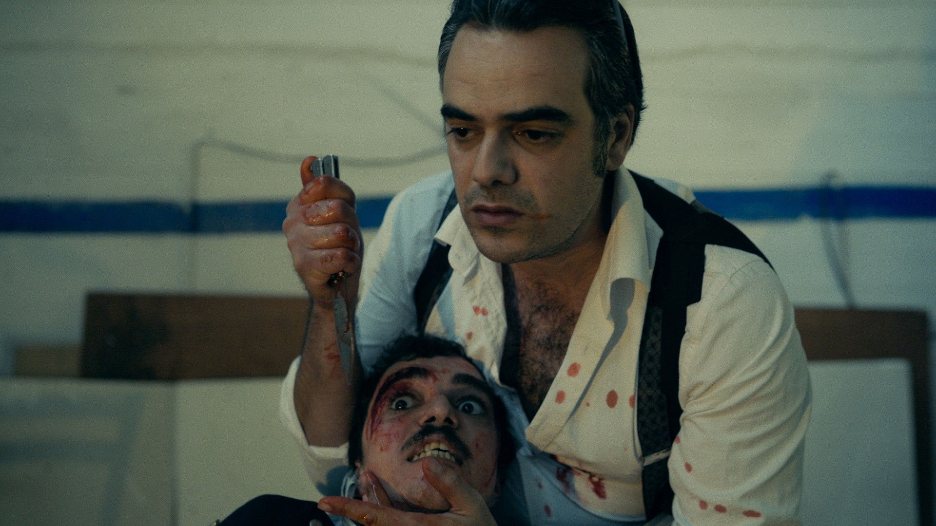 Backdrop for Au Revoir, Slumdogz