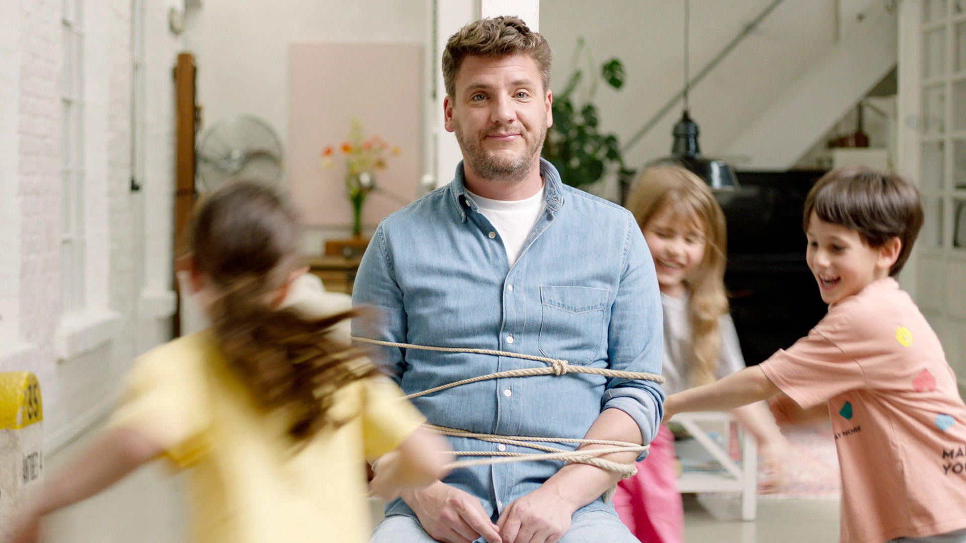 Backdrop for Ralf, die Alleinerziehende - Ich werde Mutter!