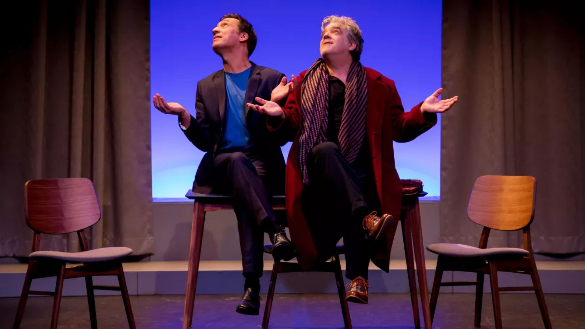 Backdrop for La voix d'or