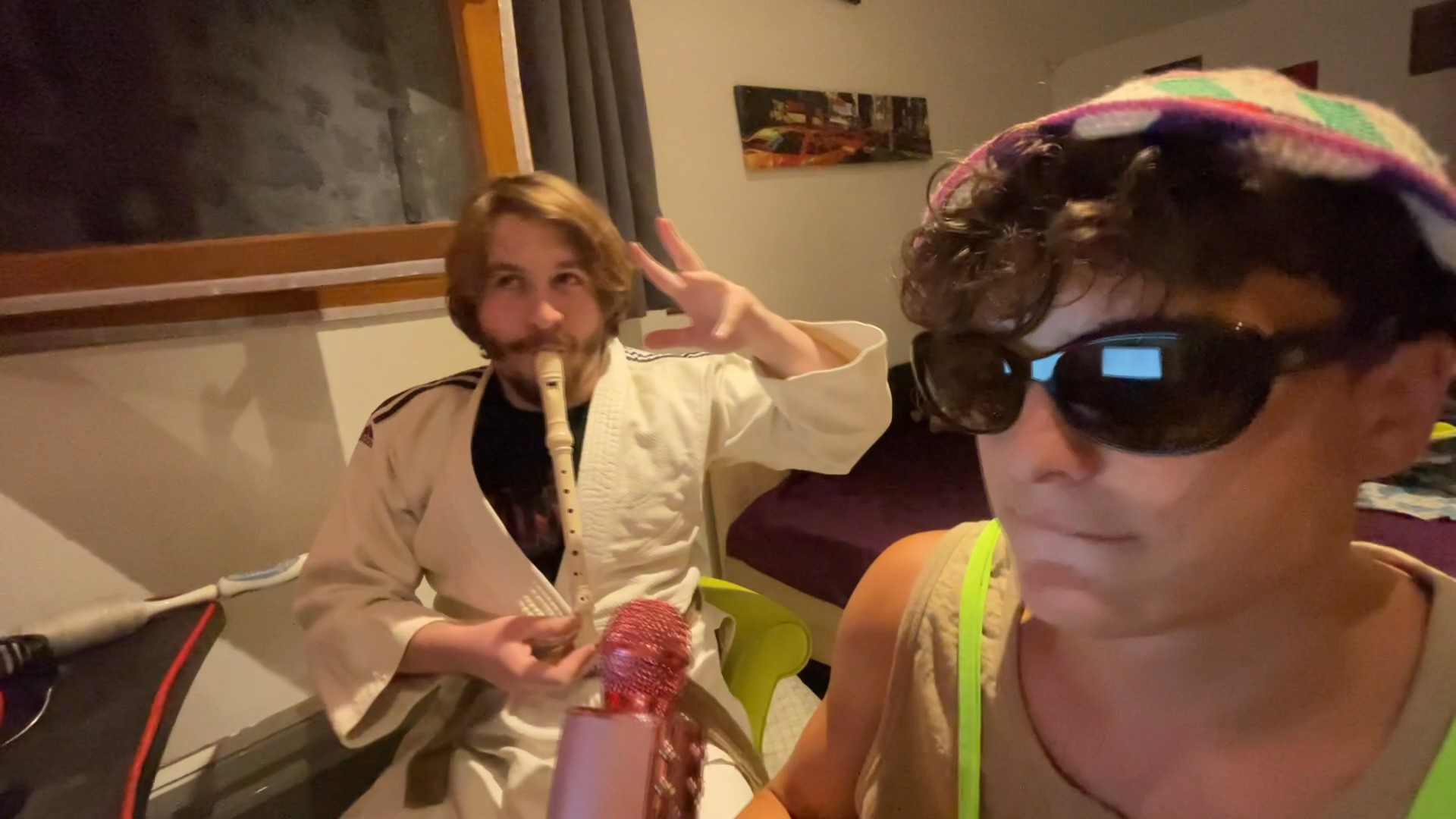 Backdrop for Nono La-Street (et autres folies furieuses)