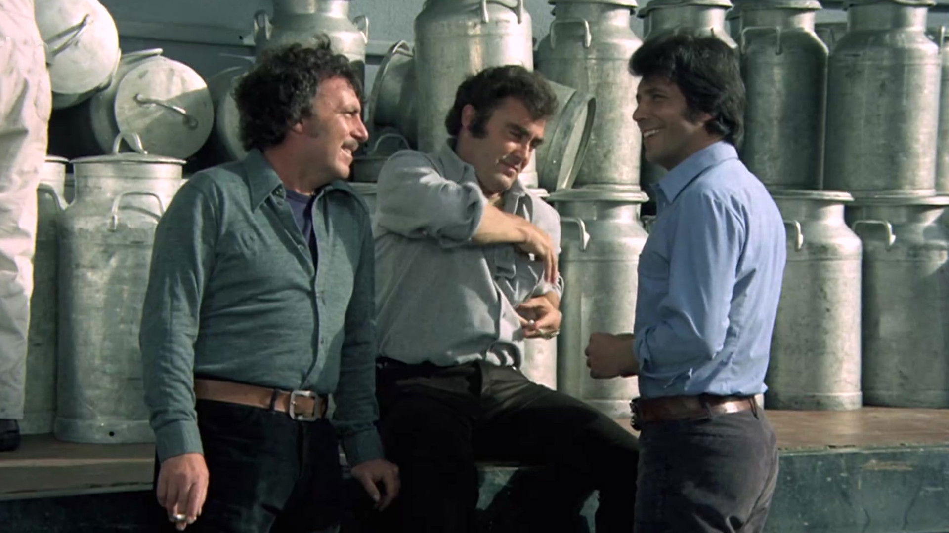 Backdrop for Los camioneros