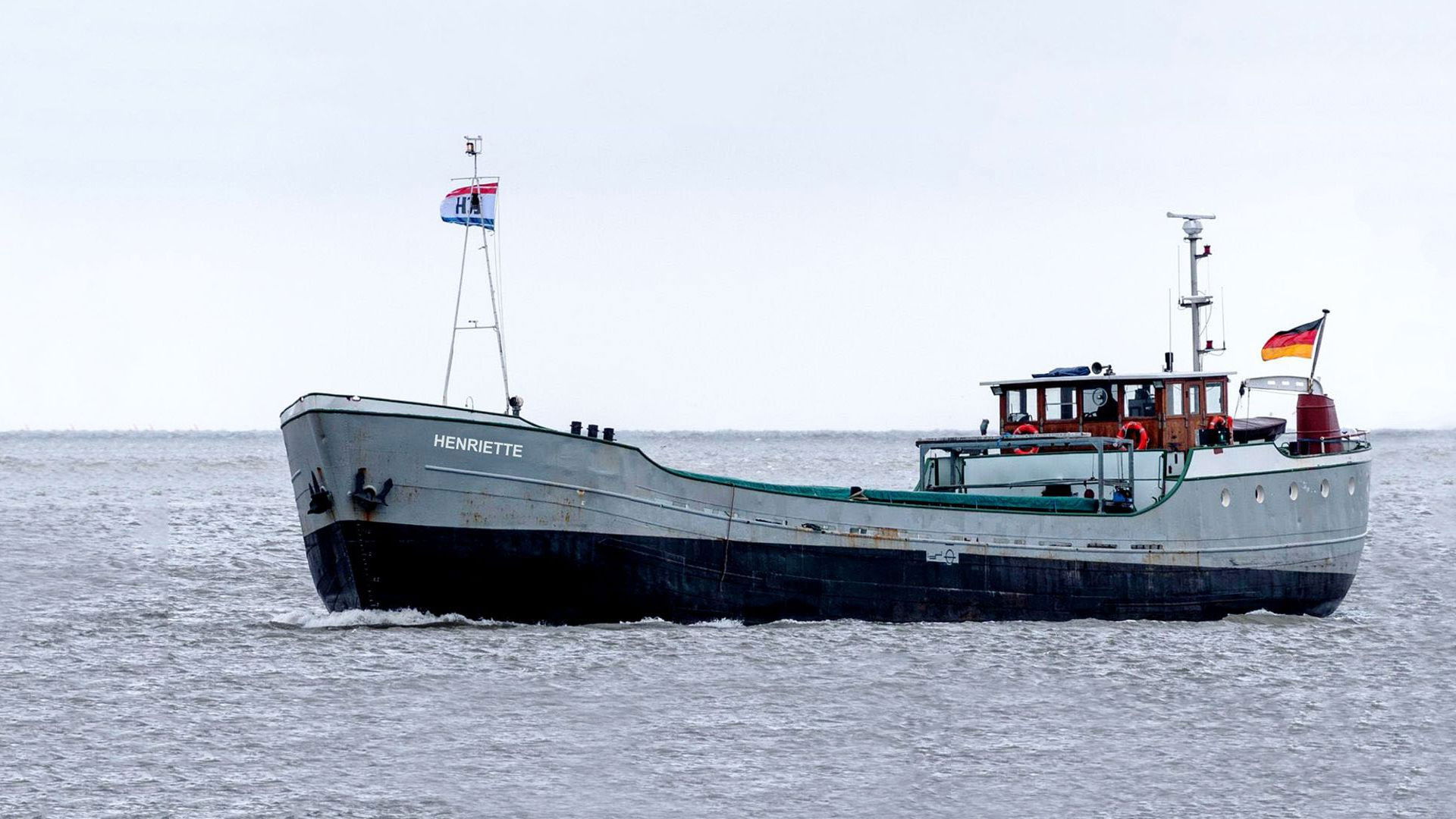 Backdrop for Kümo Henriette