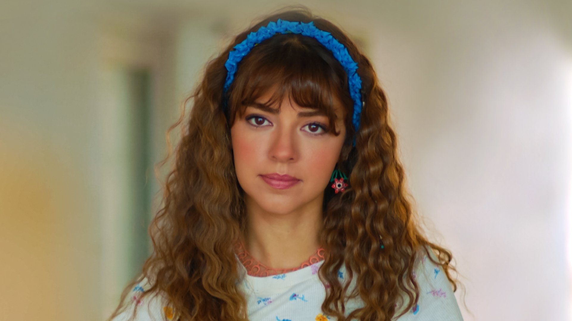 Backdrop for Hayır Oluversin Gari