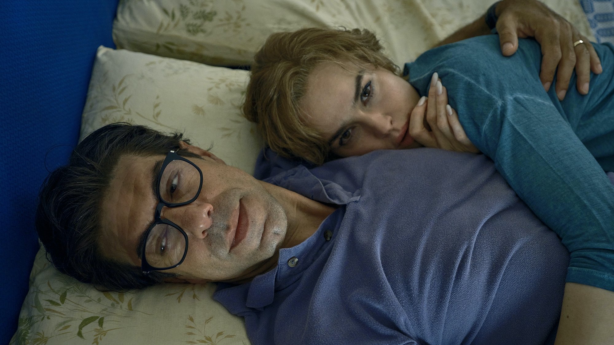 Backdrop for The Hummingbird