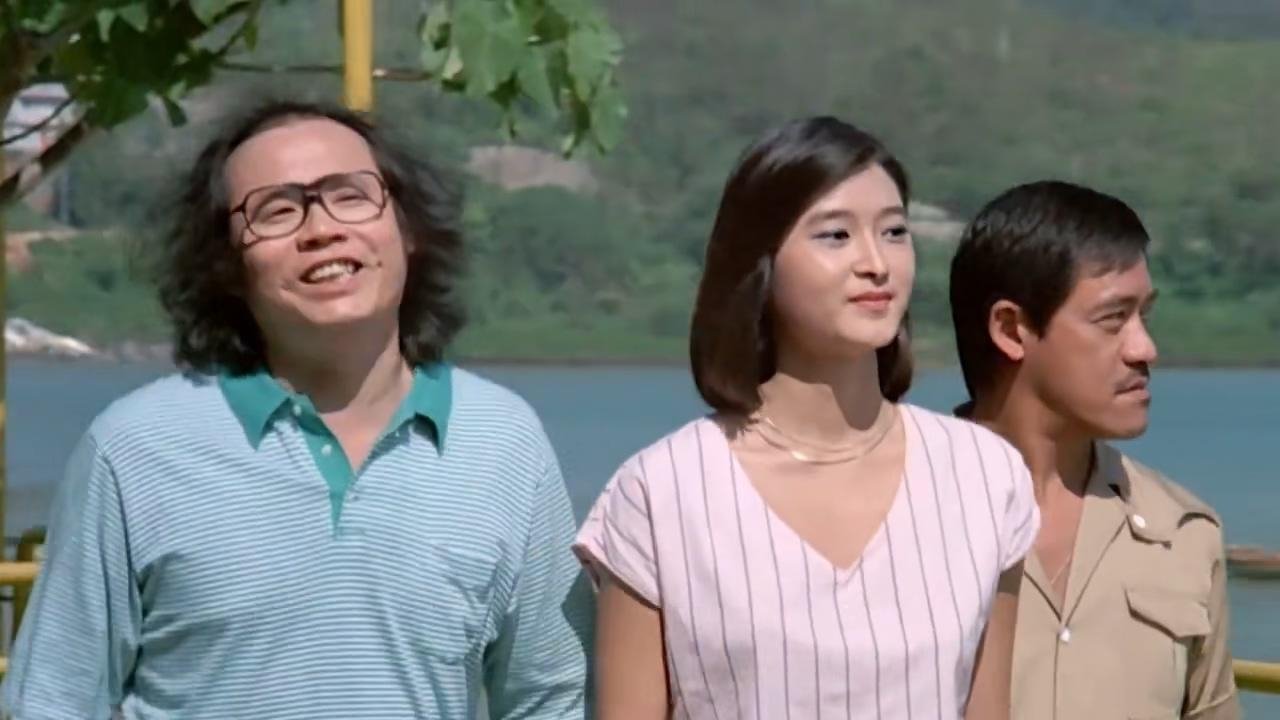 Backdrop for Pom Pom