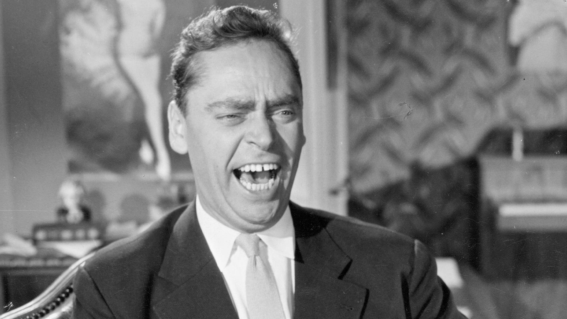 Backdrop for Pigen og vandpytten