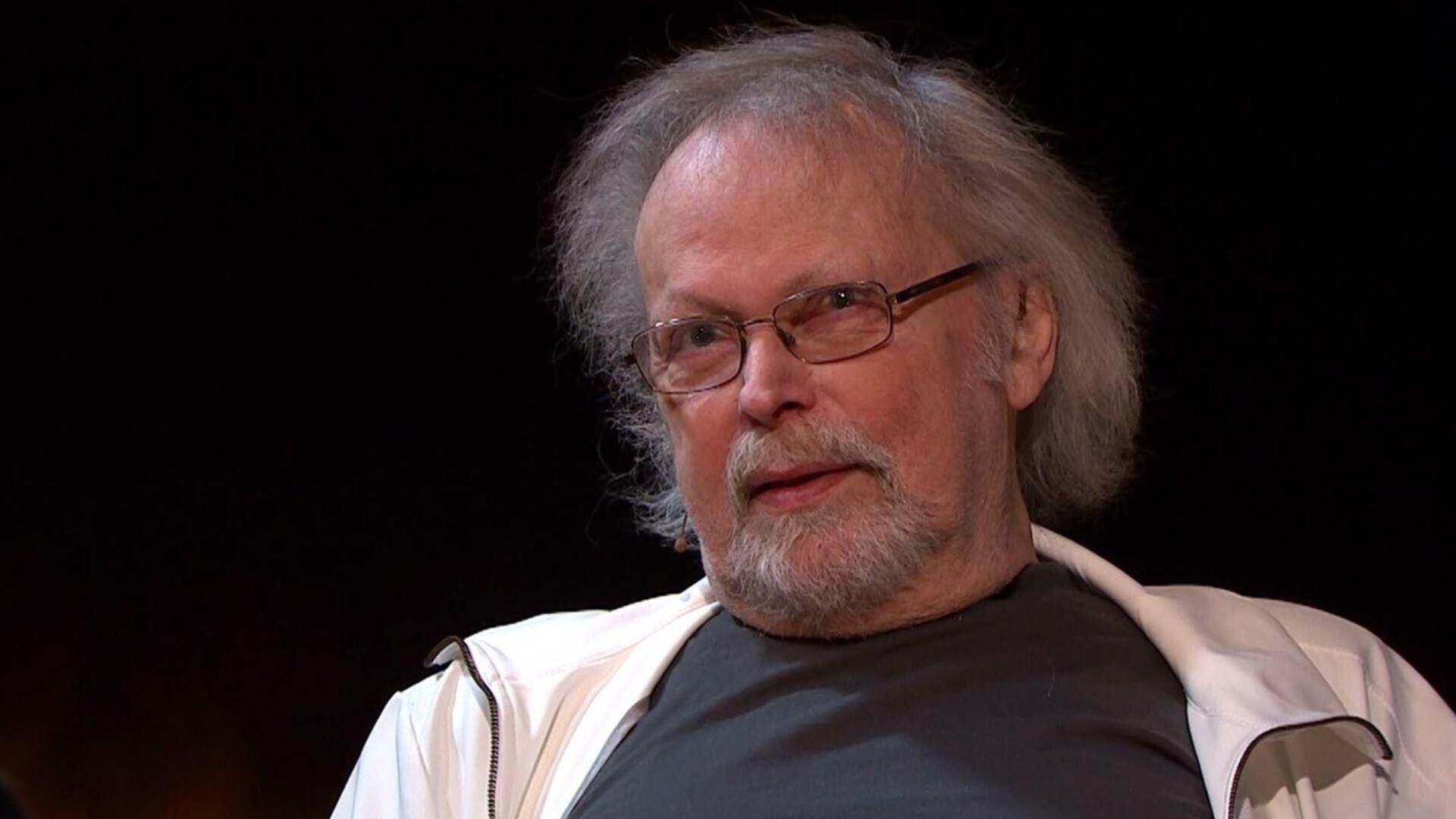 Backdrop for Malou möter Clark Olofsson