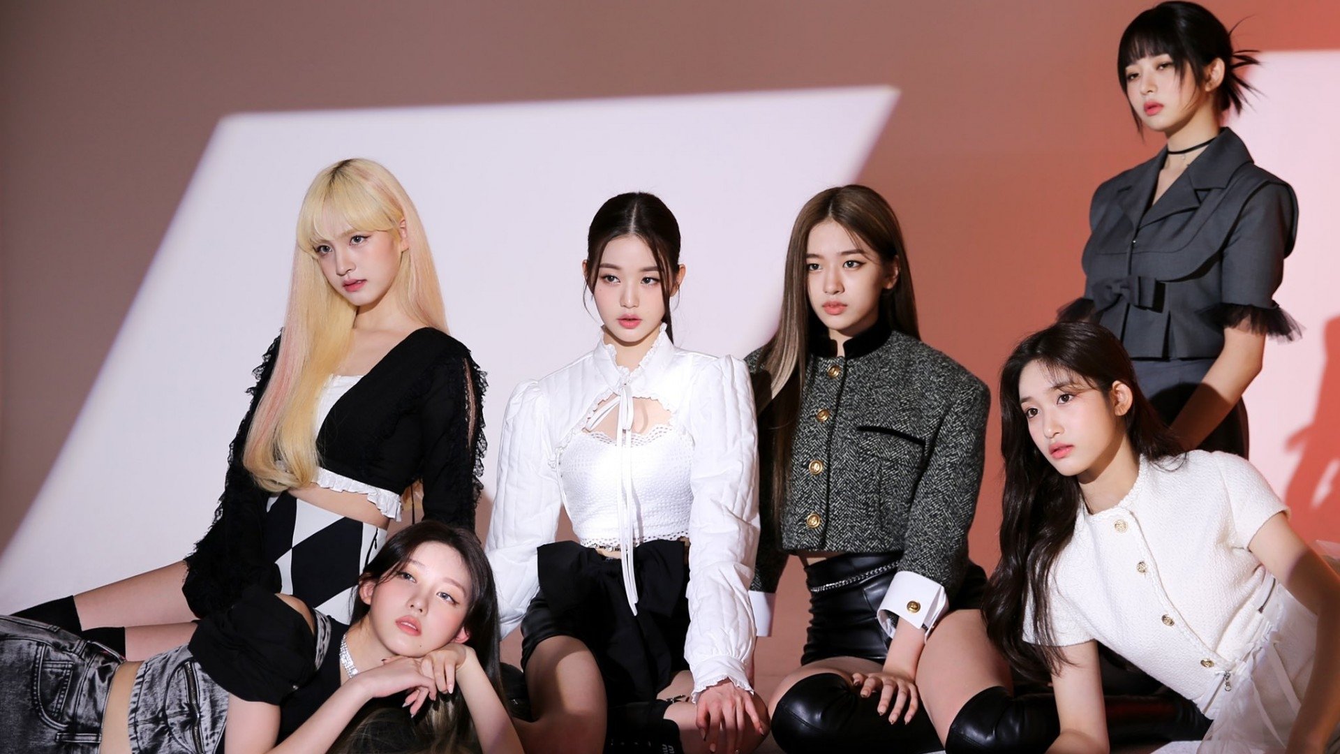 Backdrop for 1,2,3 IVE