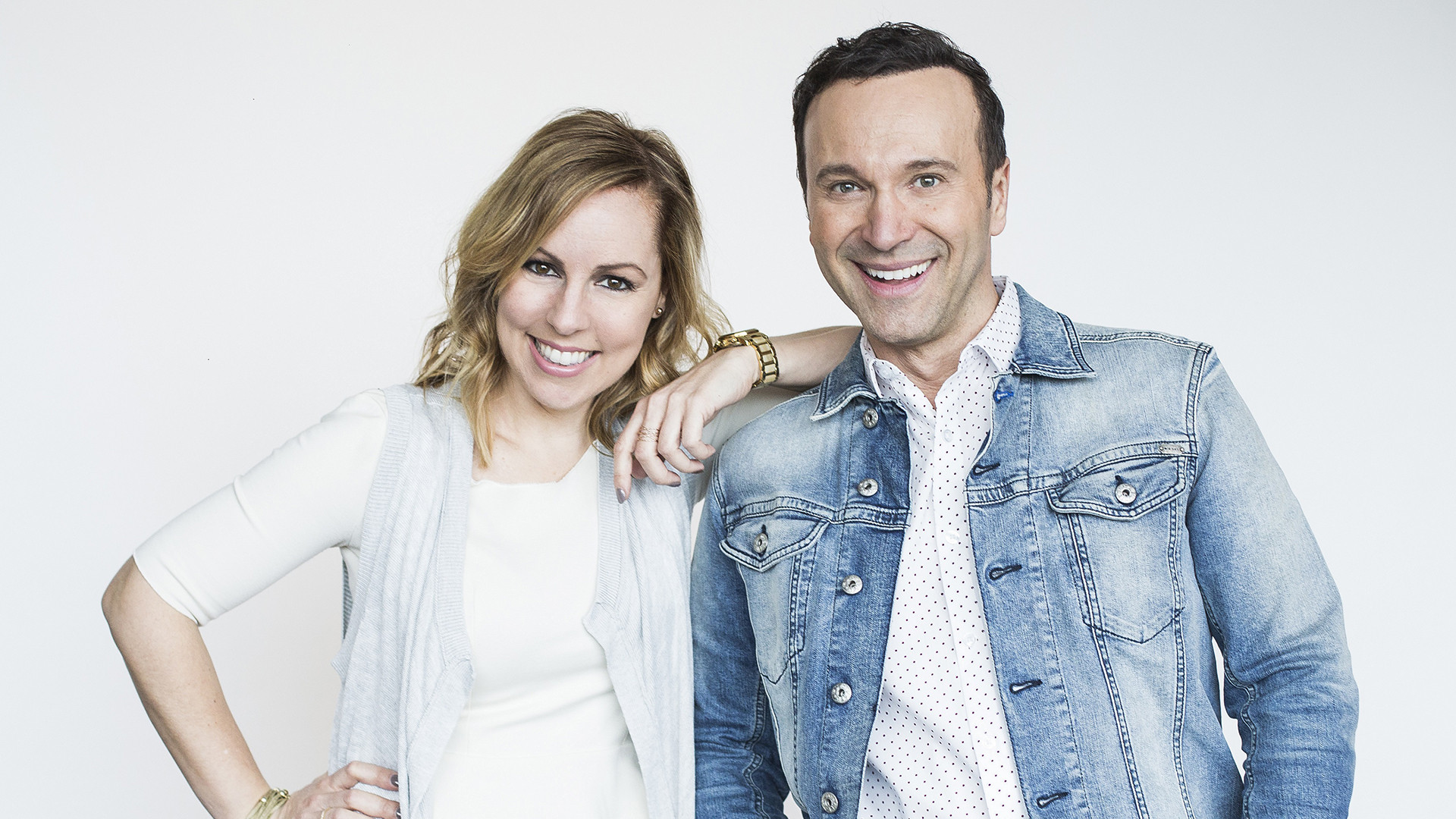 Backdrop for Ouvrez, on ne sait jamais