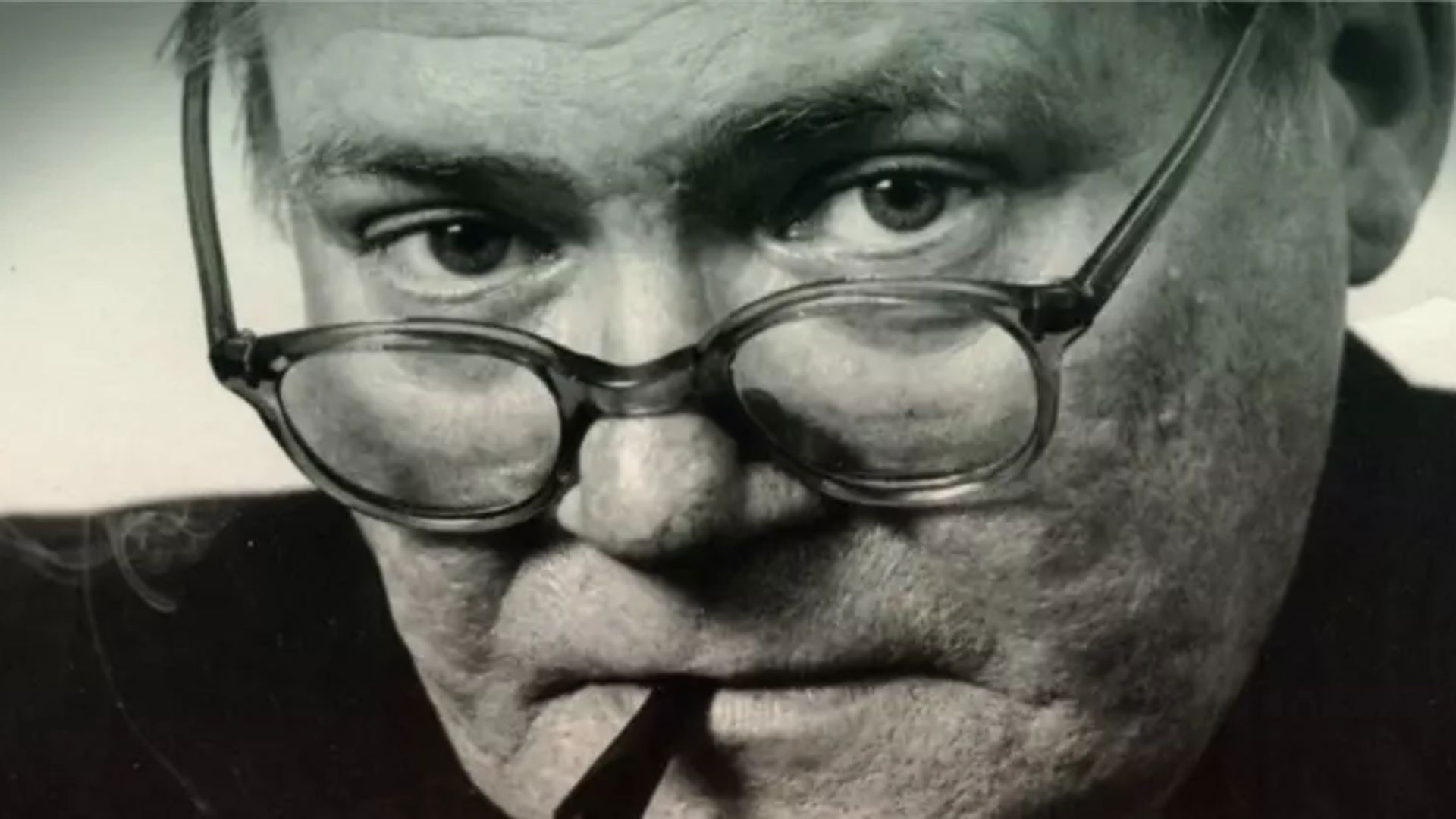 Backdrop for Revolver-Harry - enligt Leif GW Persson