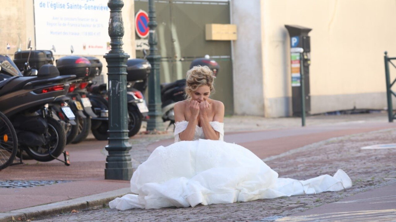 Backdrop for Le premier venu