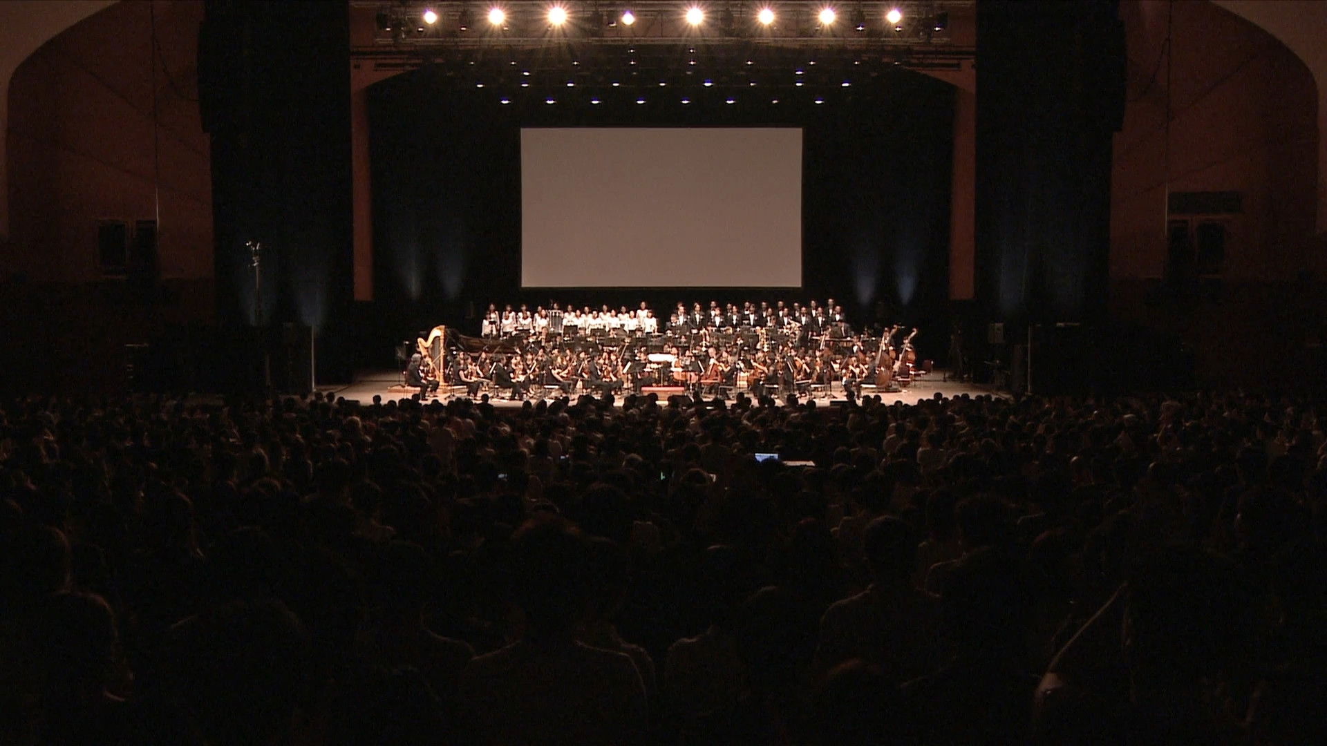 Backdrop for Eorzean Symphony: FINAL FANTASY XIV Orchestral Album Vol.2