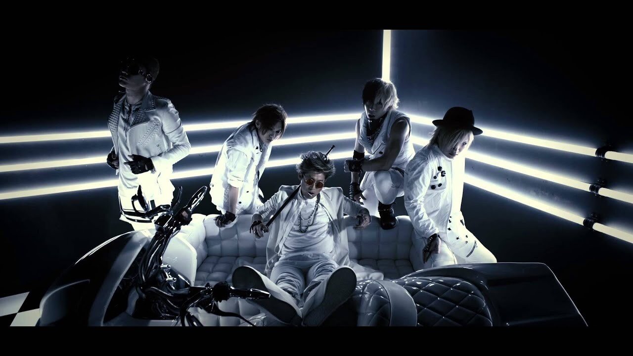 Backdrop for HiGH&LOW: The Story of S.W.O.R.D.