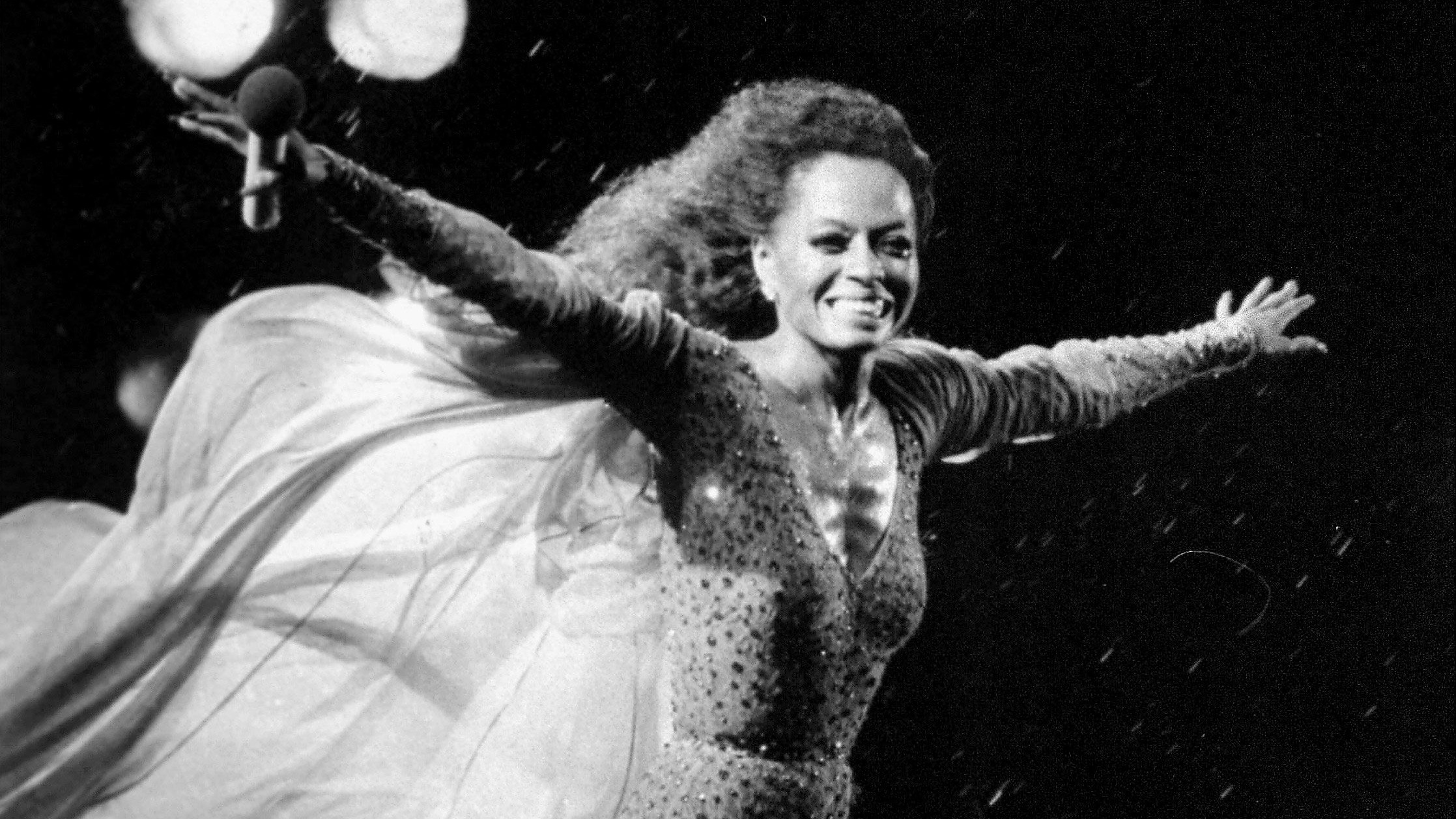 Backdrop for Diana Ross: Live in Central Park