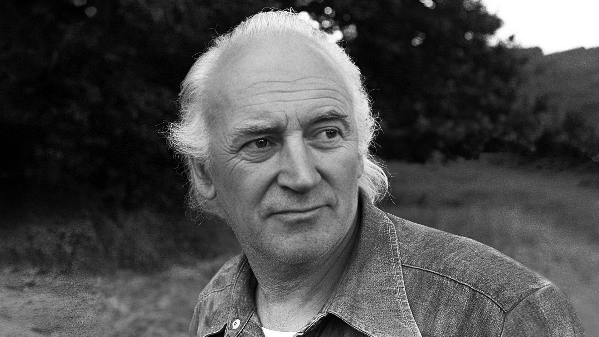 Backdrop for René Vautier, le maquisard à la caméra