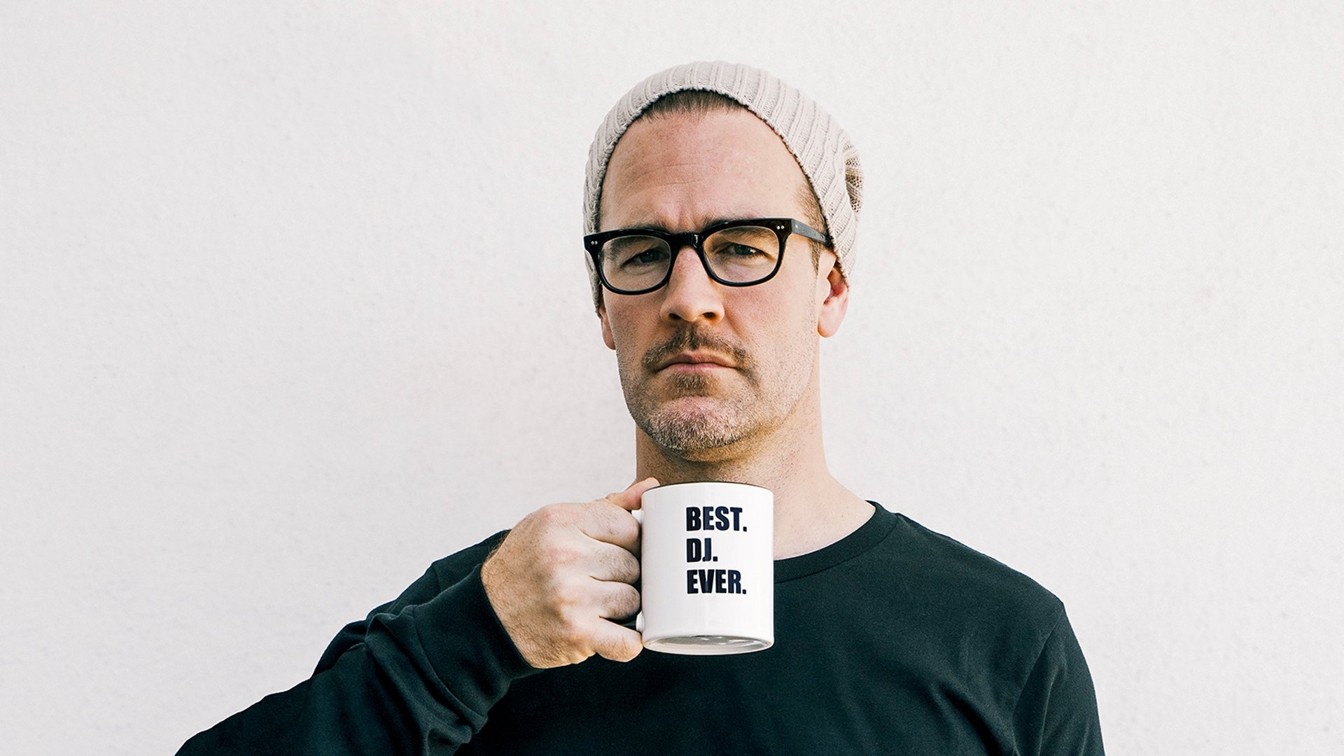 Backdrop for What Would Diplo Do?