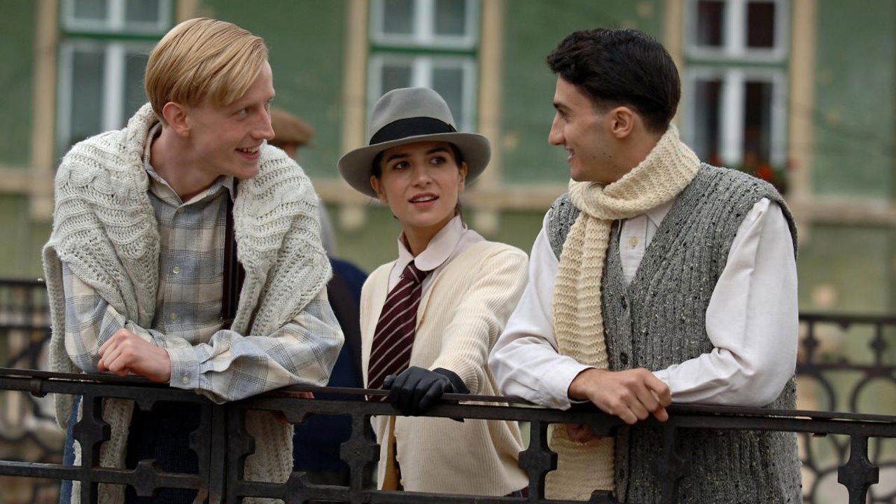 Backdrop for The Beheaded Rooster