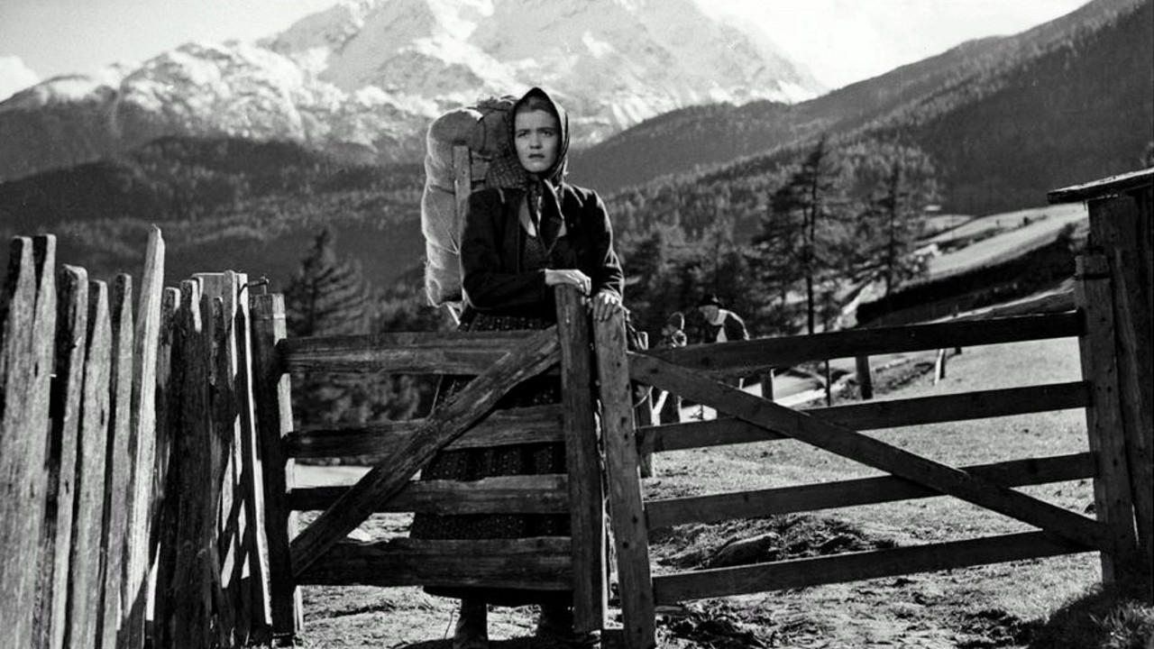 Backdrop for Die Geierwally