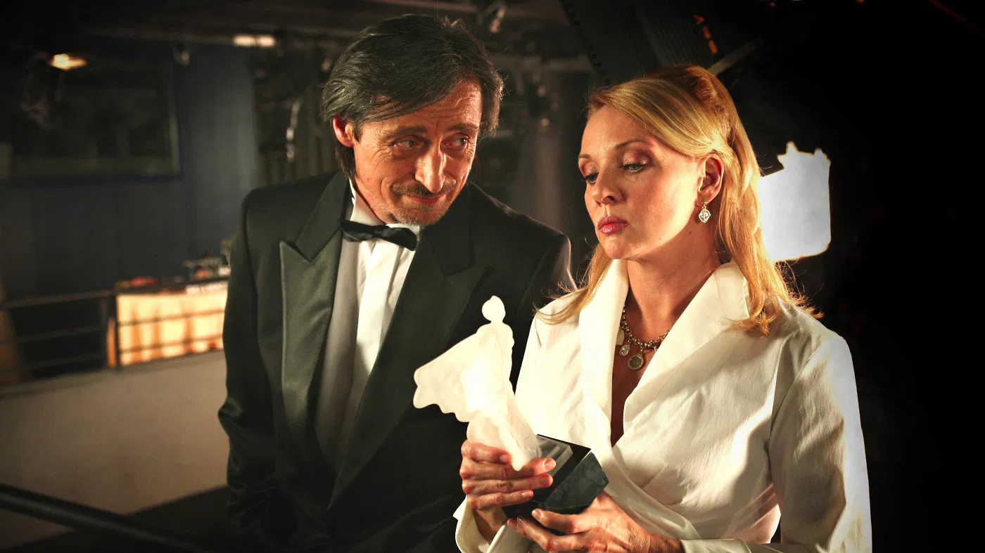 Backdrop for Ženy môjho muža