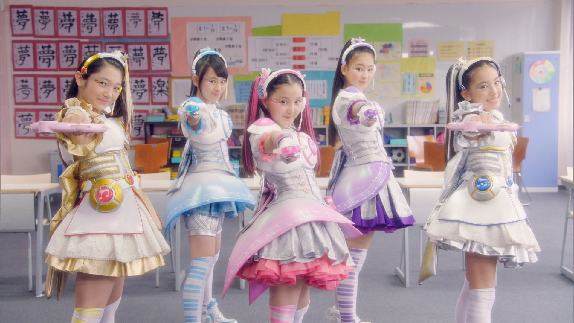 Backdrop for Idol × Warrior Miracle Tunes!