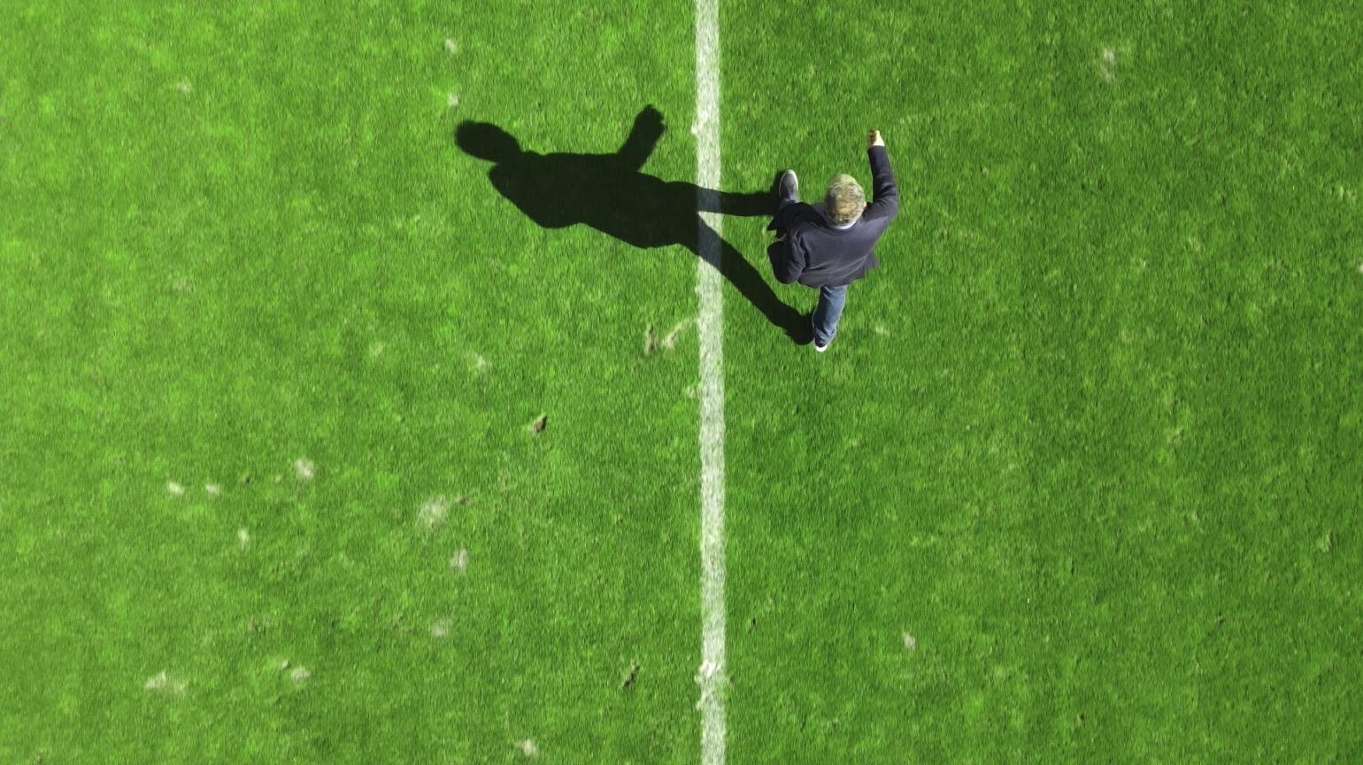 Backdrop for Caparrós. Las botas del entrenador