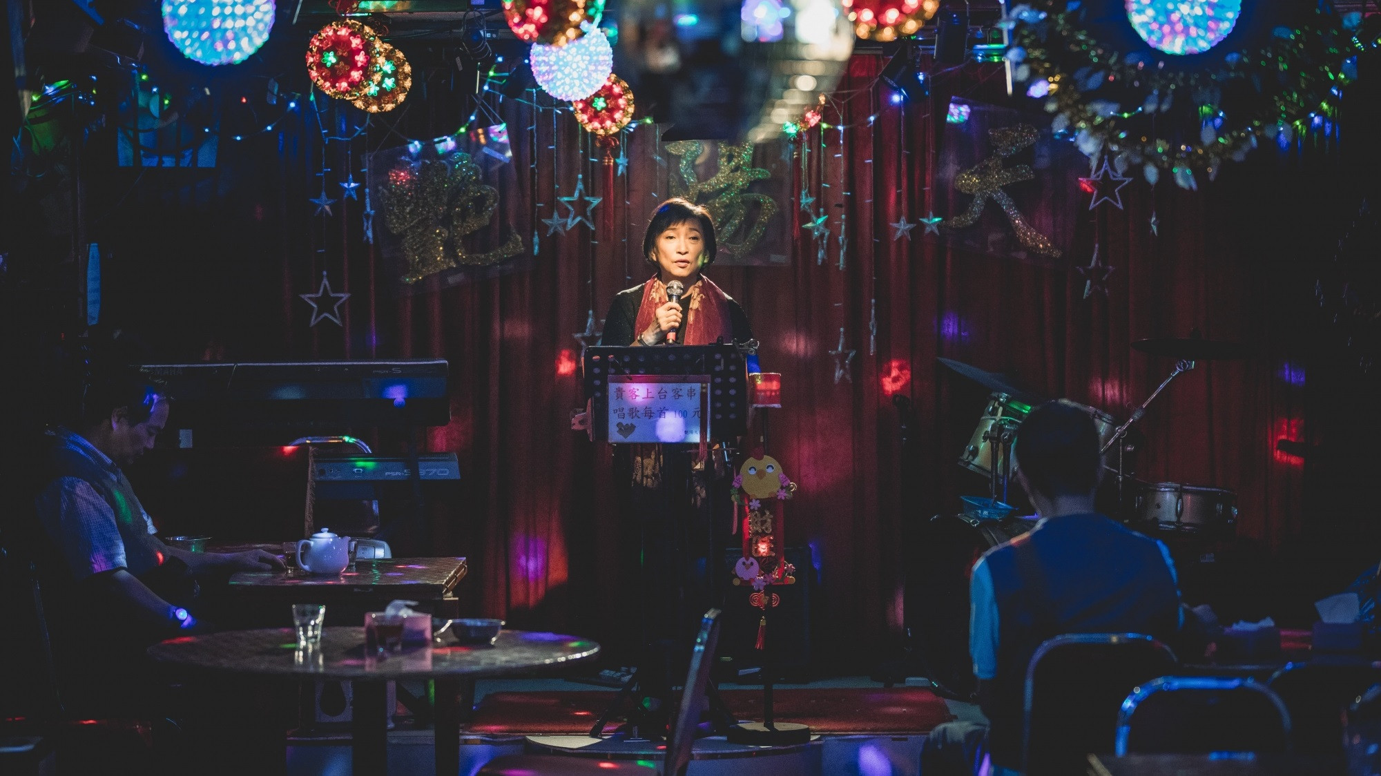 Backdrop for Bright Spring Days