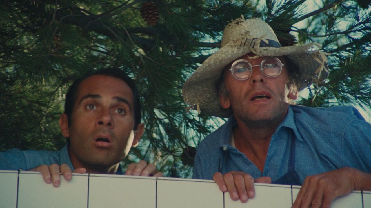 Backdrop for Swimming Instructor