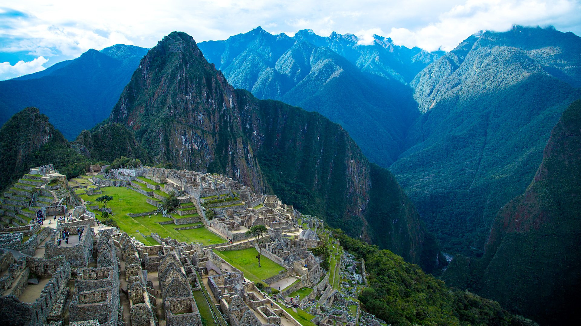 Backdrop for The Inca: Masters of the Clouds