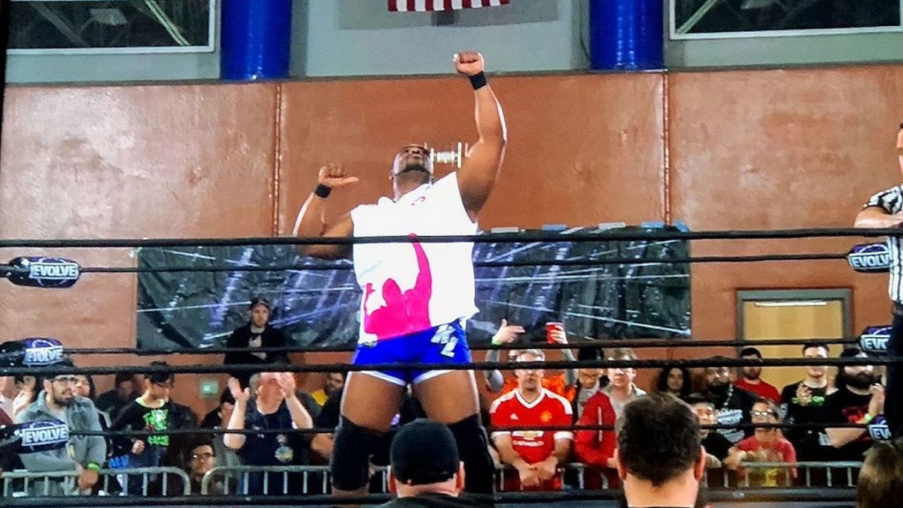 Backdrop for EVOLVE 104