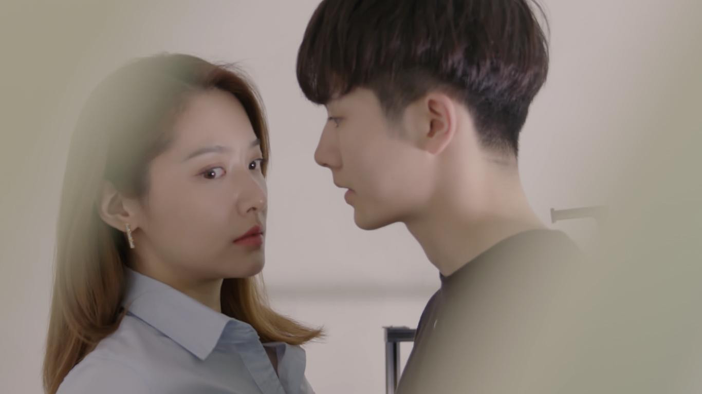 Backdrop for The Crush