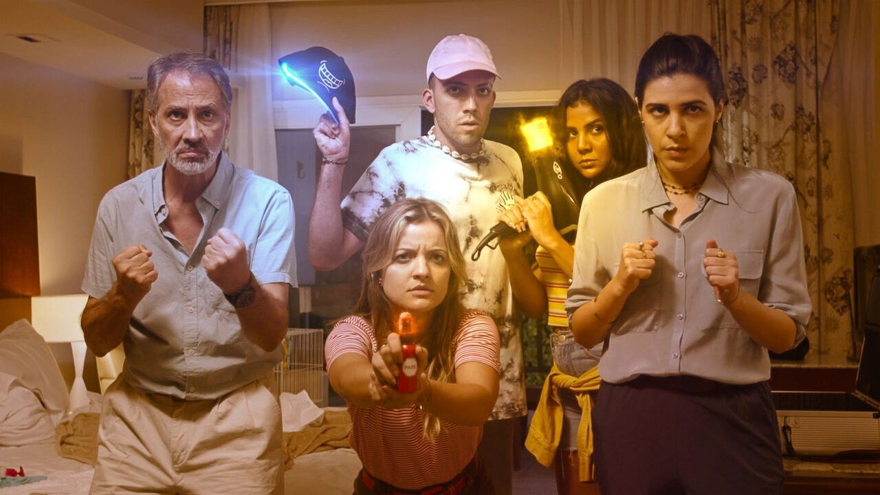 Backdrop for Flops: Agentes Nada Secretos