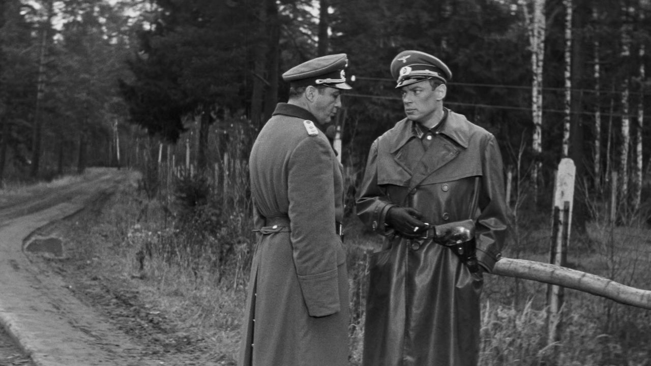 Backdrop for The End of 'Saturn'