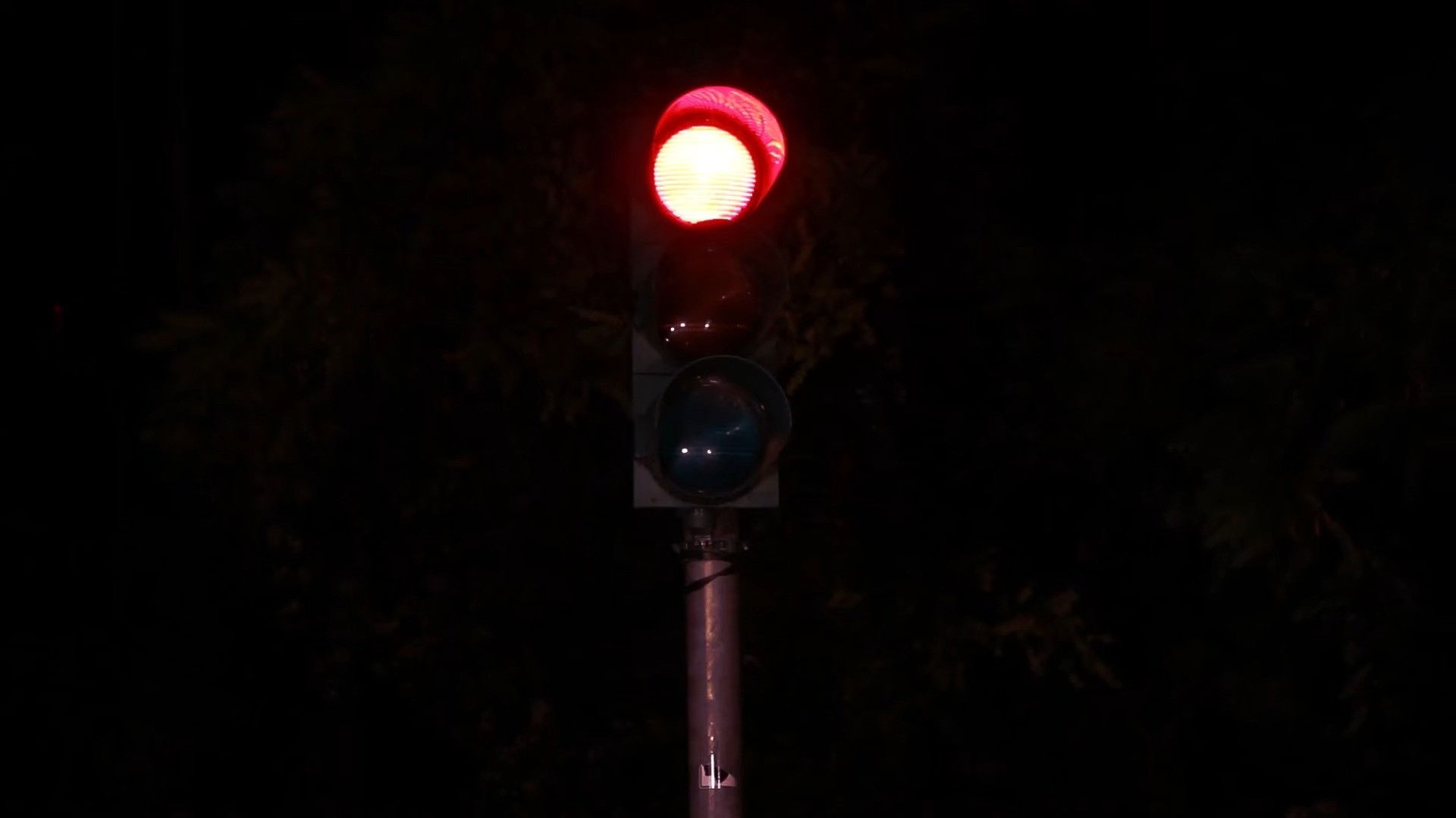 Backdrop for Quello che resta fuori