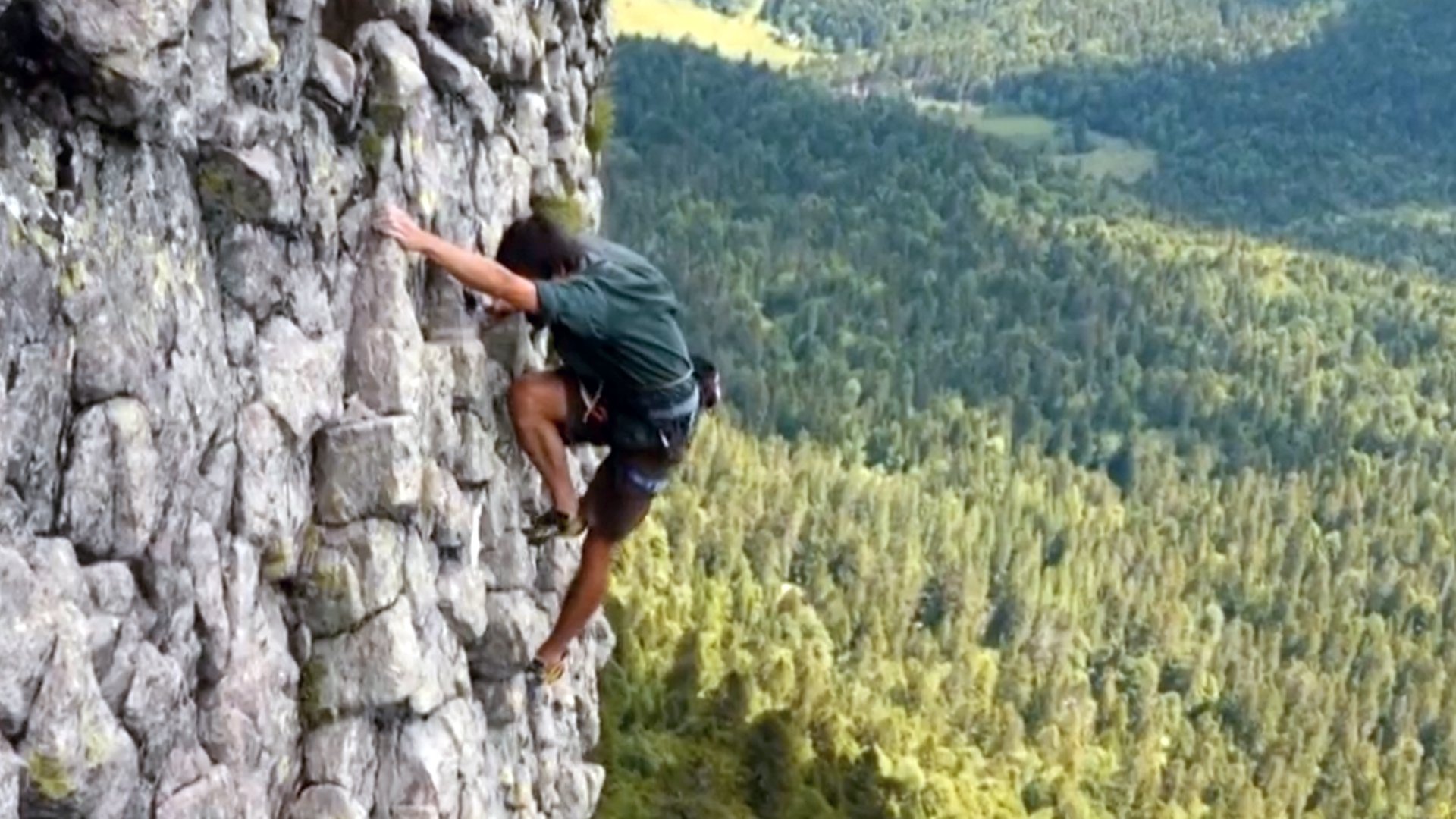 Backdrop for En Solo : L'ivresse des sommets