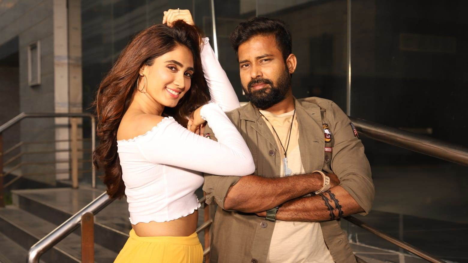 Backdrop for Naanum Single Thaan